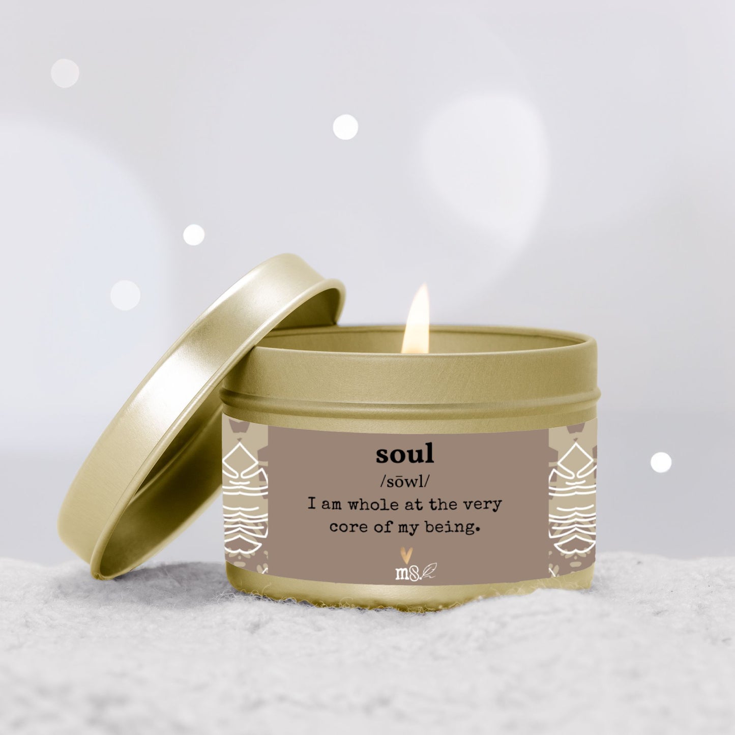 Vela en lata con la definición de Cocoa Monsteras | Vela de viaje de 113 g - Sin colorantes | Colección Melanated Musings